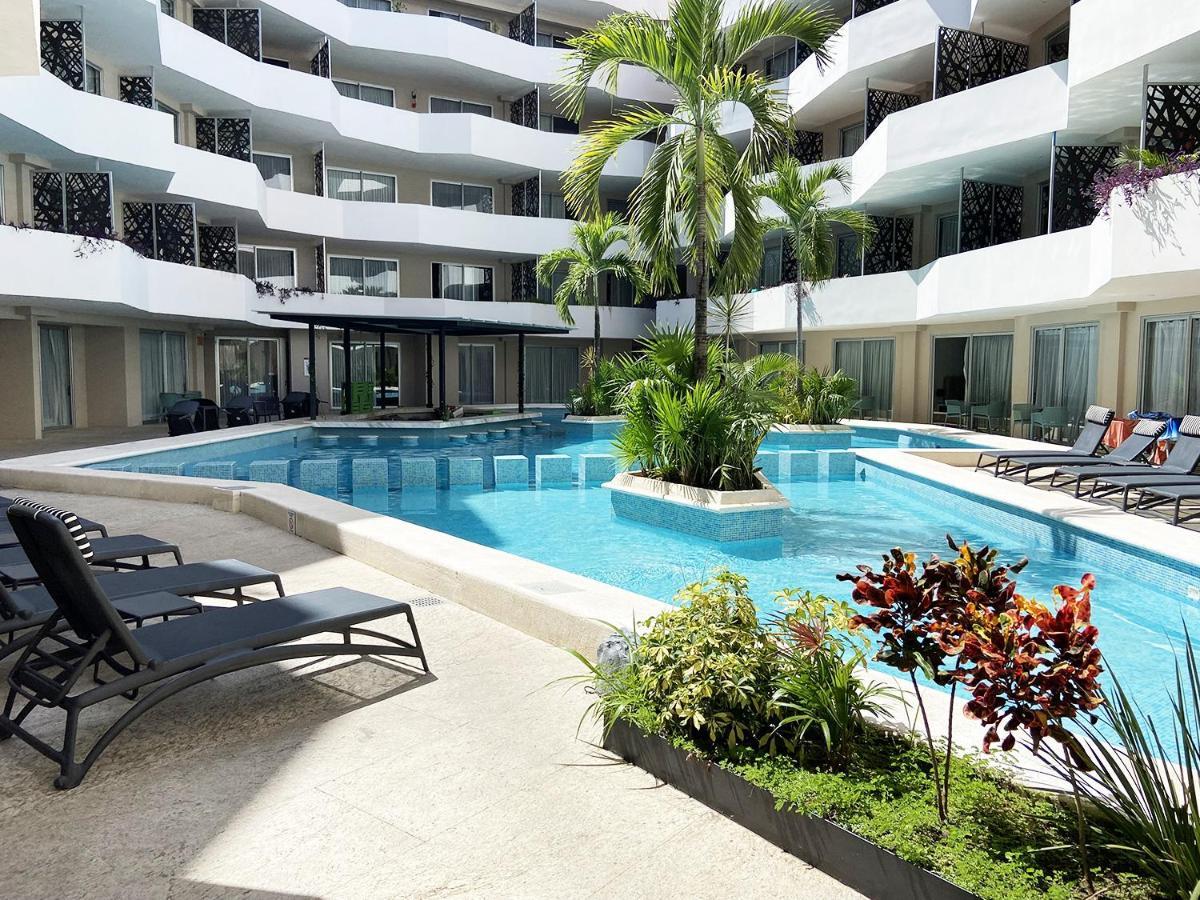 Apartamento W/rooftop Pool Only 2 Mins From The